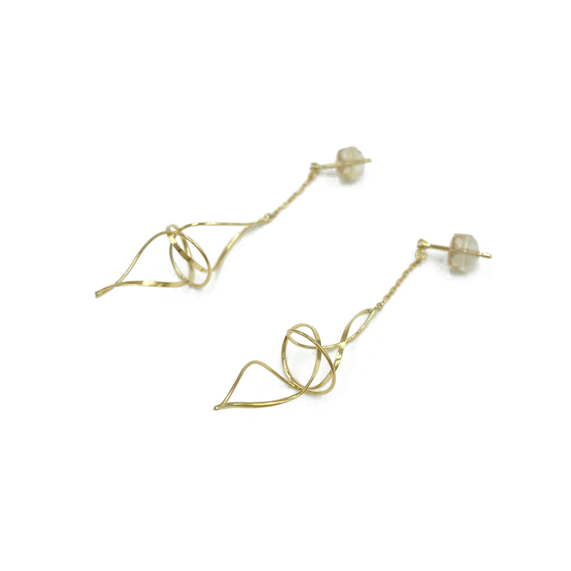 K10 or K18 デフォルメスタッド ピアス|GD3005