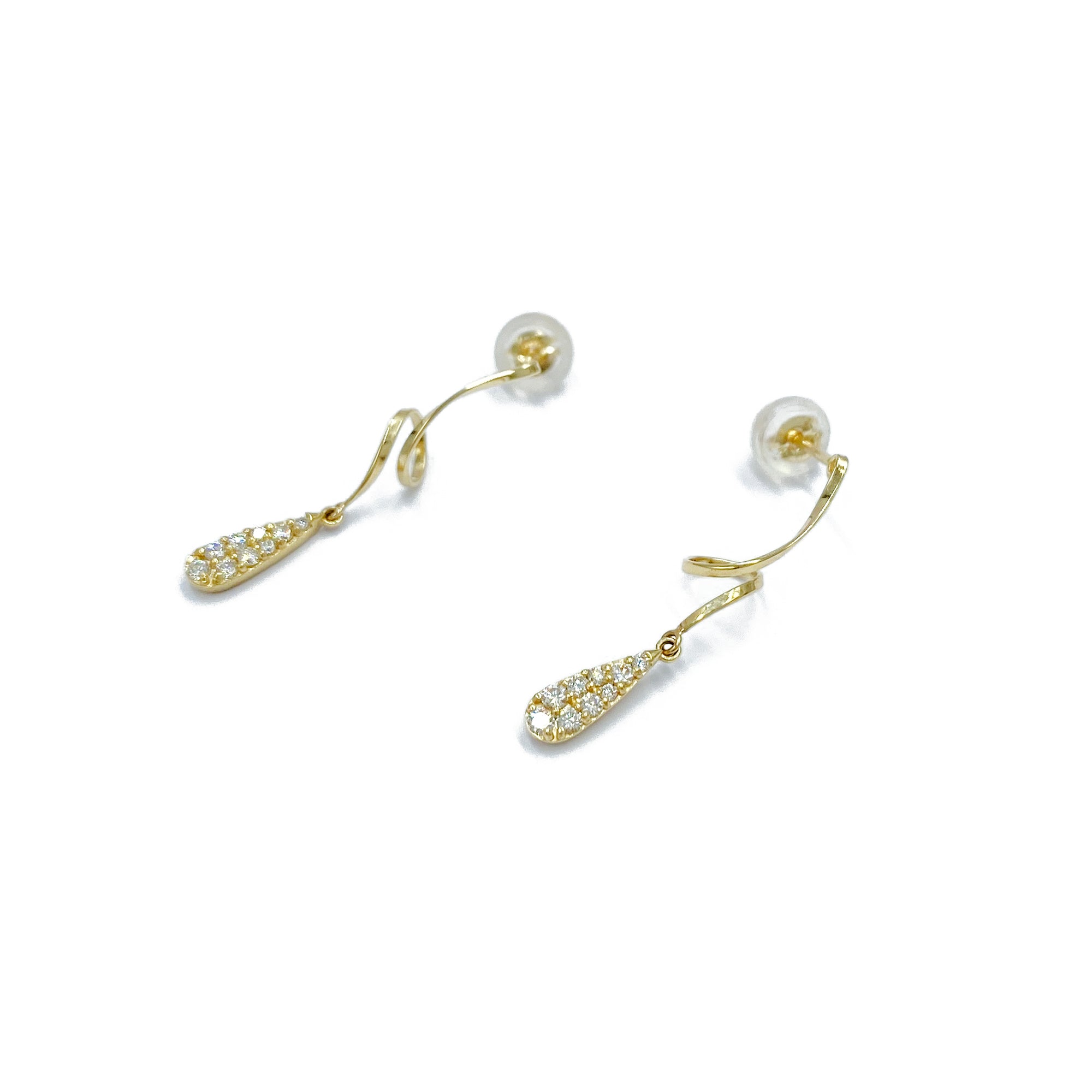 K10 or K18 雫型パヴェダイヤモンド ピアス|GD3029