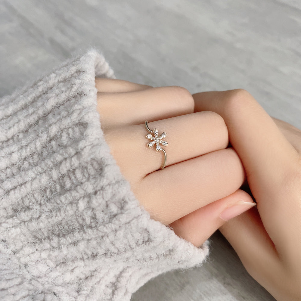 K10 フラワーダイヤモンド リング|GD6023