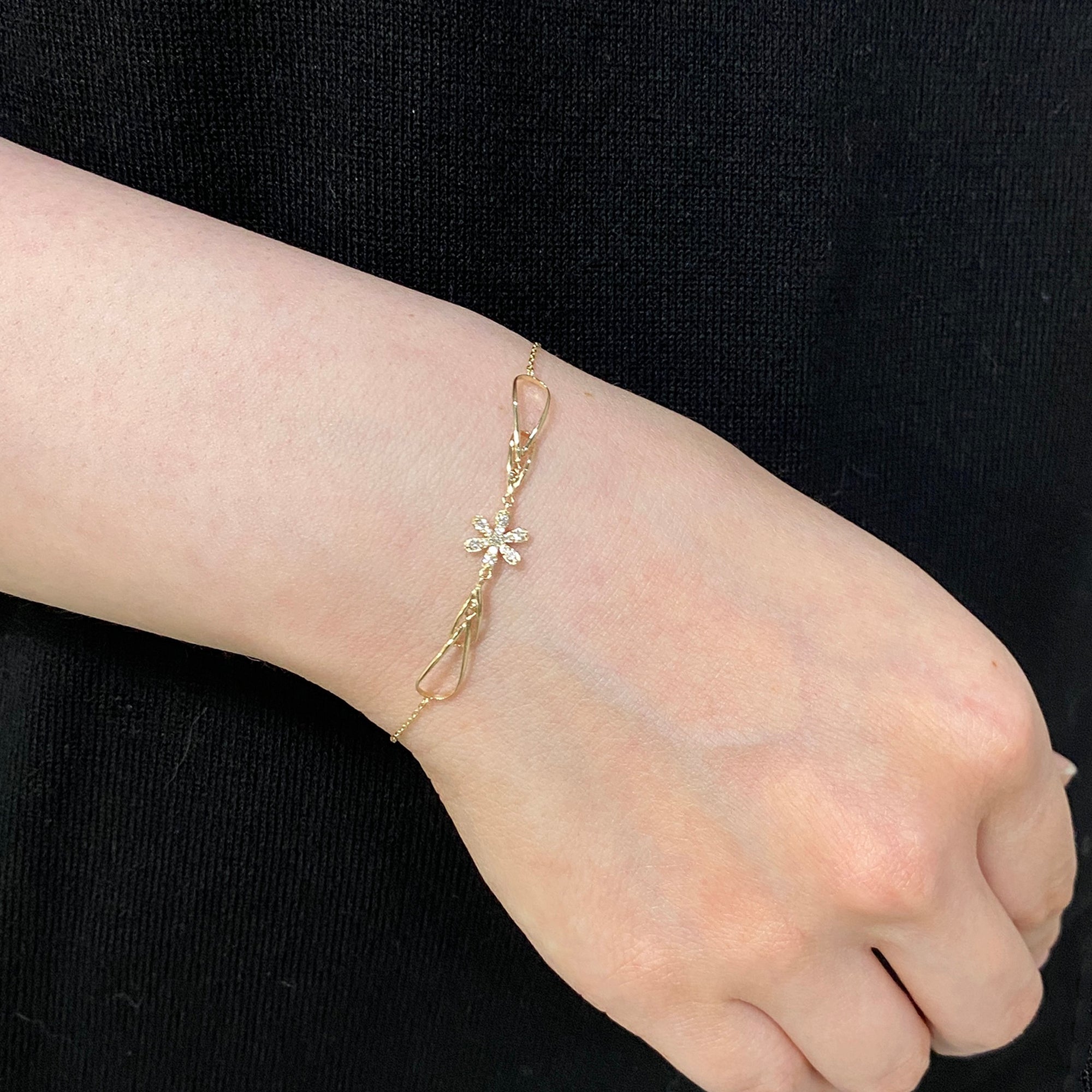 K10 or K18 花型メレダイヤ ブレスレット|GD7002