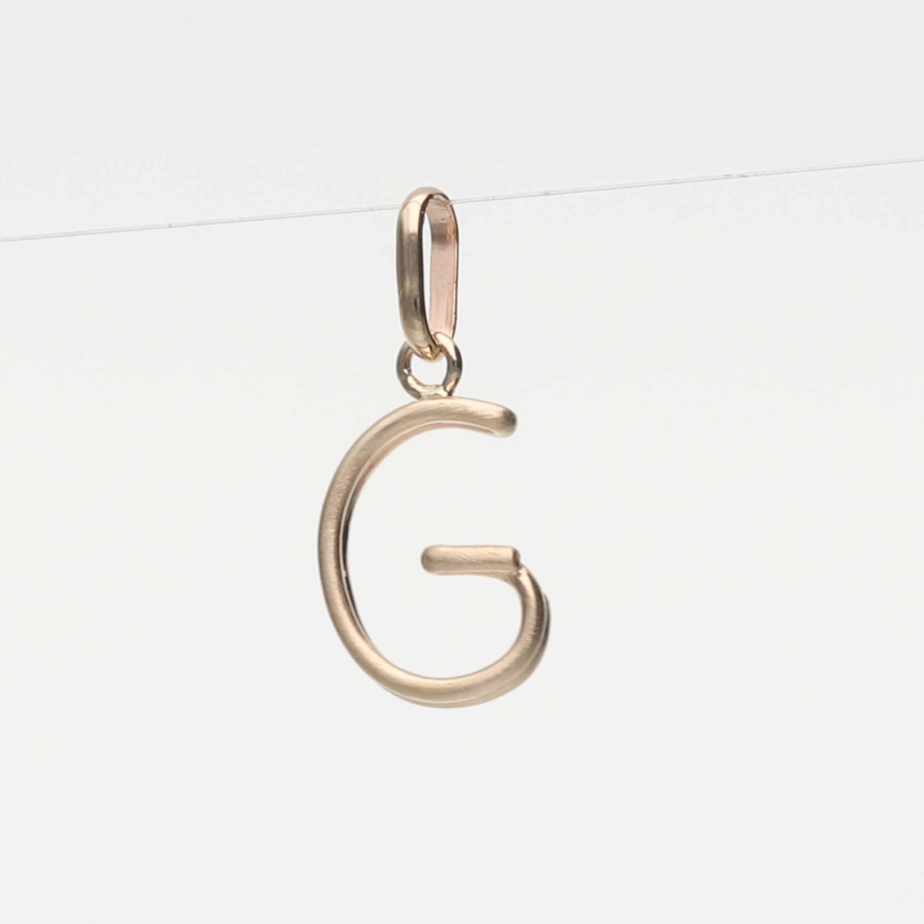 K10 イニシャル ペンダントトップ|GD-8023A~Z