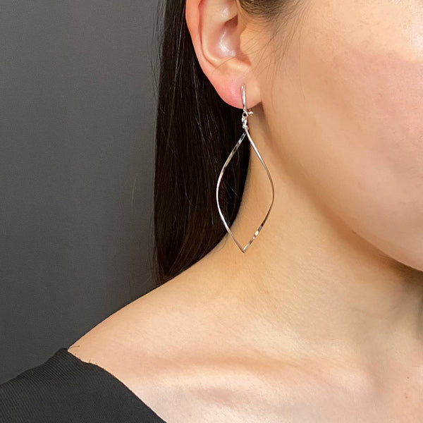 K14GF/SV マーキス イヤリング|GFE4015・4015WH