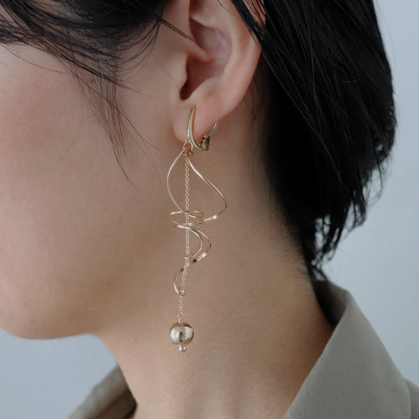 K14GF/SV KLIMTOオマージュ イヤリング|GFE4112