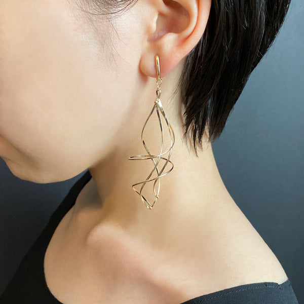 K14GF/SV KLIMTOオマージュ イヤリング|GFE4115