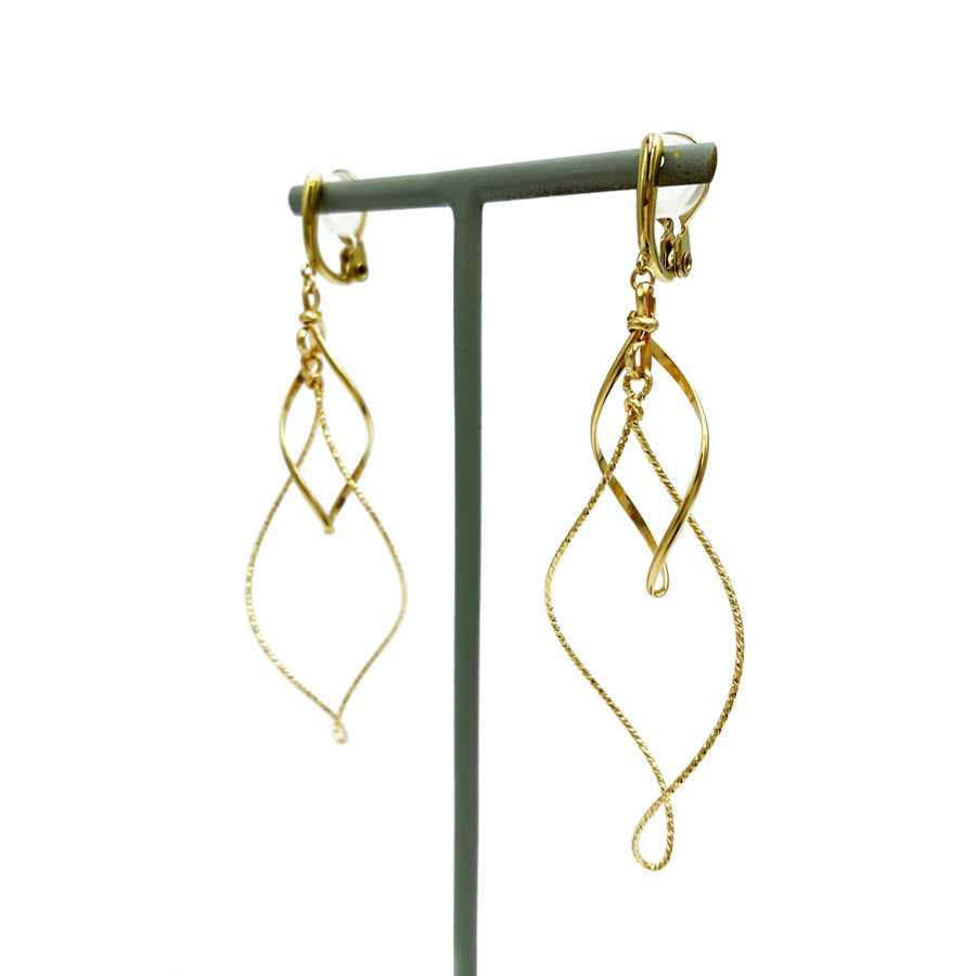 K14GF/SV 弾け流れる煌めき イヤリング|GFE4134