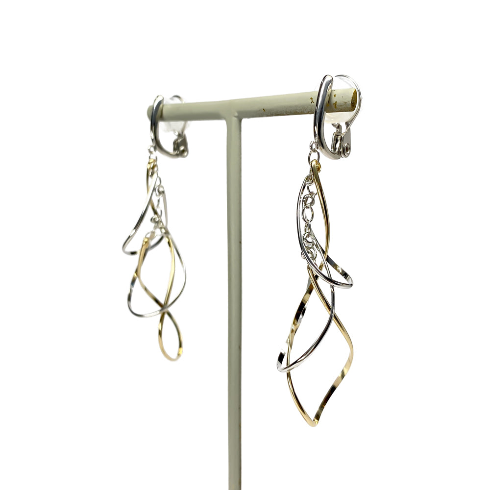 K14GF/SV 高雅に舞い上がる イヤリング|GFE4144YW