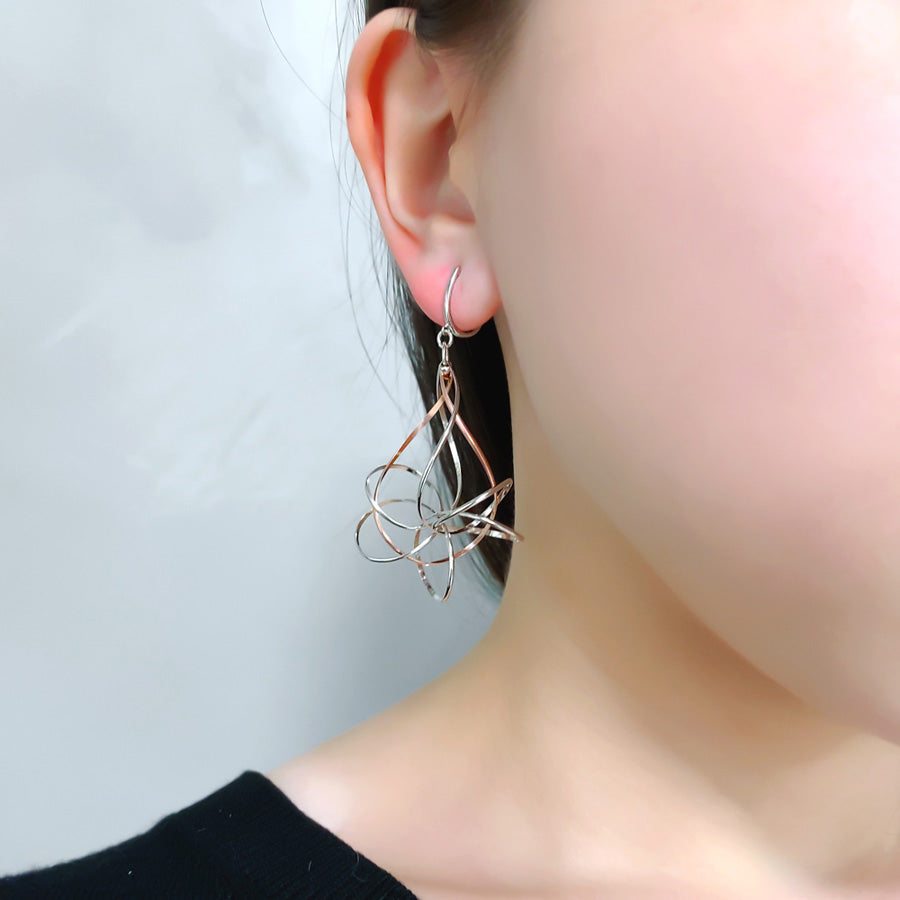 K14GF/SV 美しき白銀世界 イヤリング|GFE4148PW