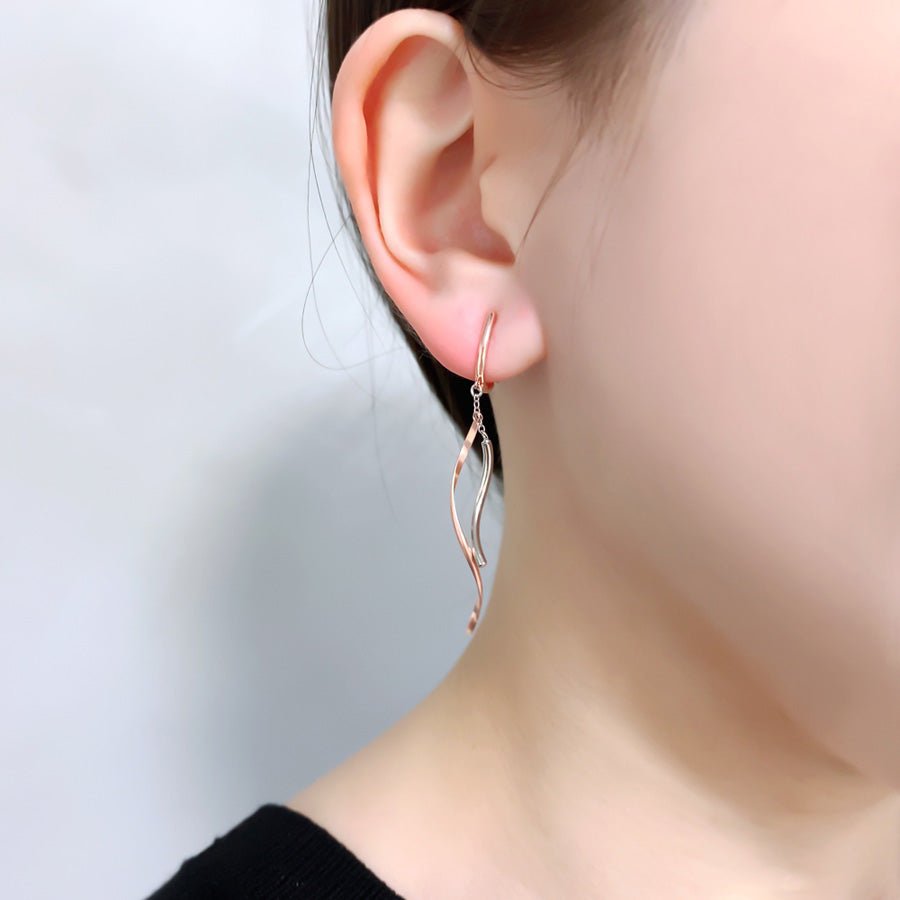 K14GF/SV 舞い躍る軌跡 イヤリング|GFE4151PW