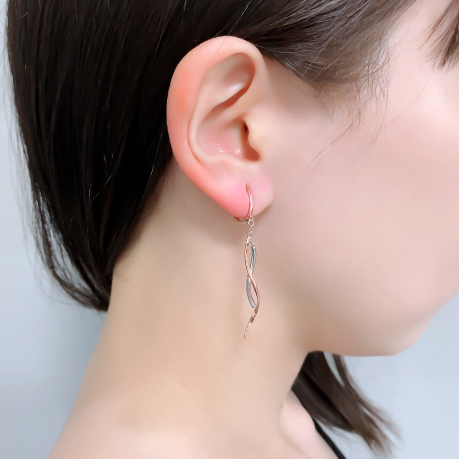 K14GF/SV 舞い躍る軌跡 イヤリング|GFE4151PW