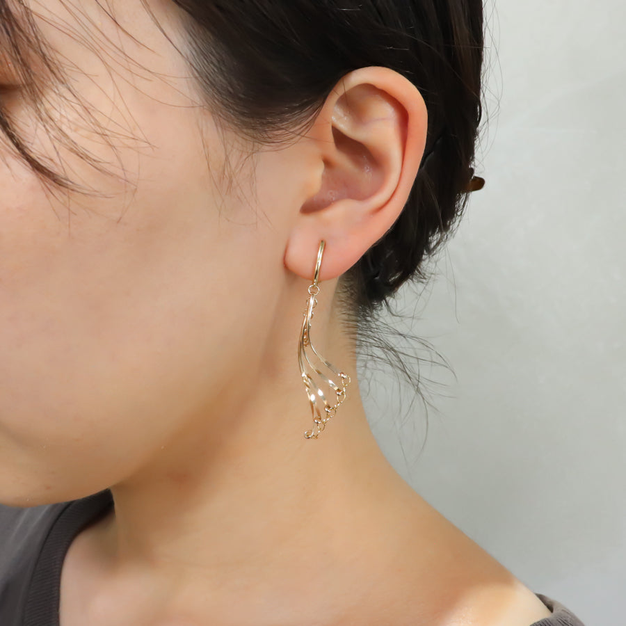 K14GF/SV 振り仰ぐ美徳 イヤリング|GFE4159