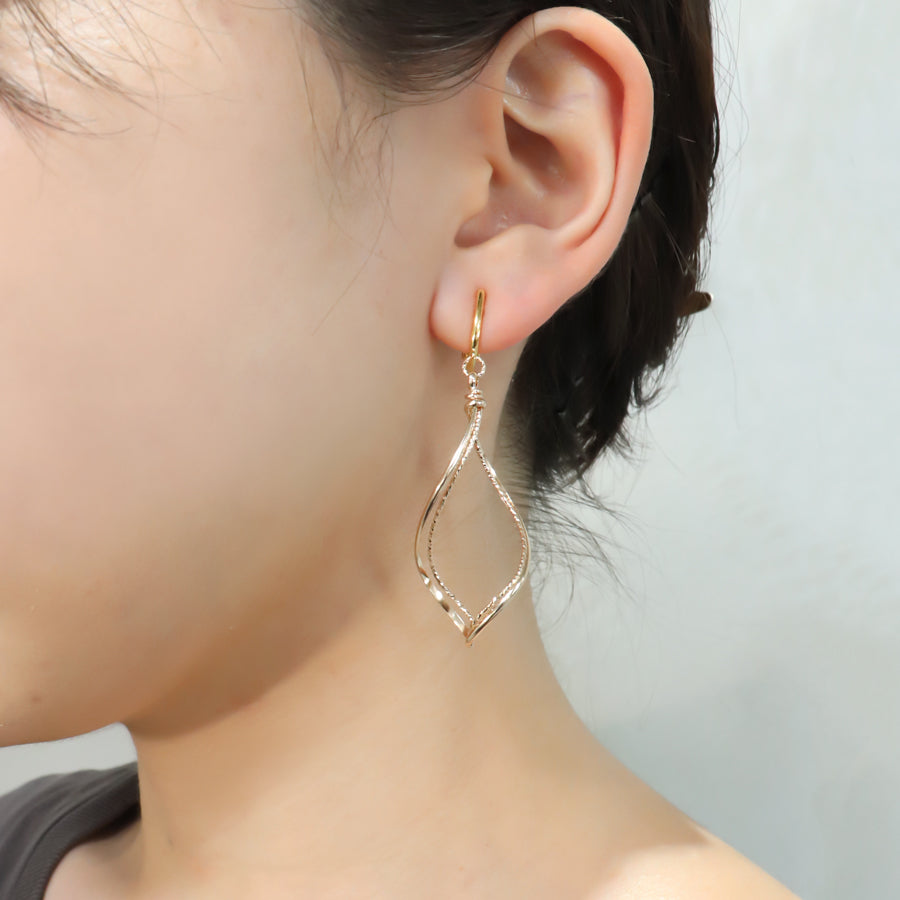 K14GF/SV たくましさと気高さ イヤリング|GFE4161