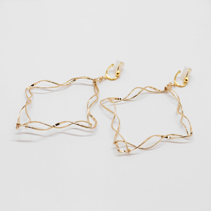 K14GF/SV 肖像のフレーム イヤリング|GFE4164