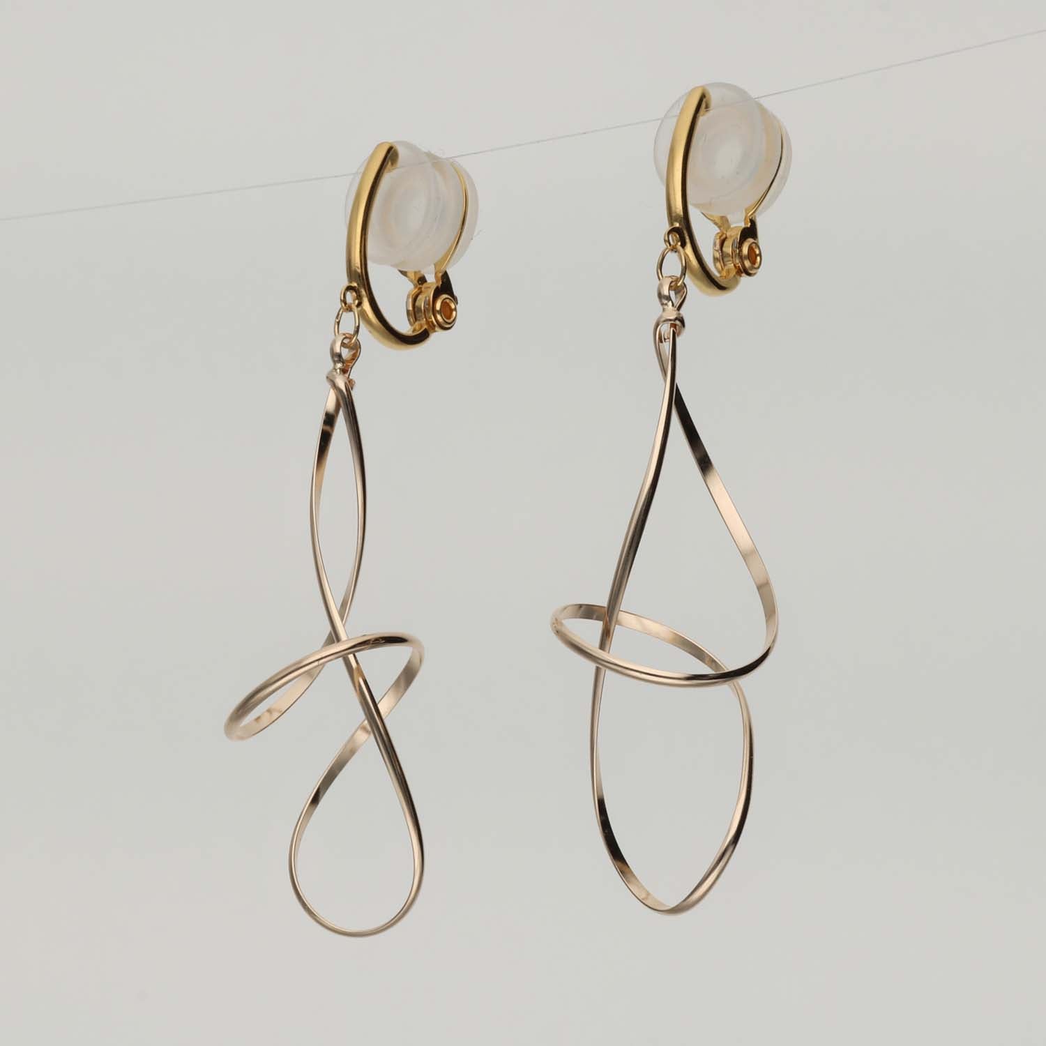 K14GF/SV 葉音のひと息 イヤリング|GFE4169GD