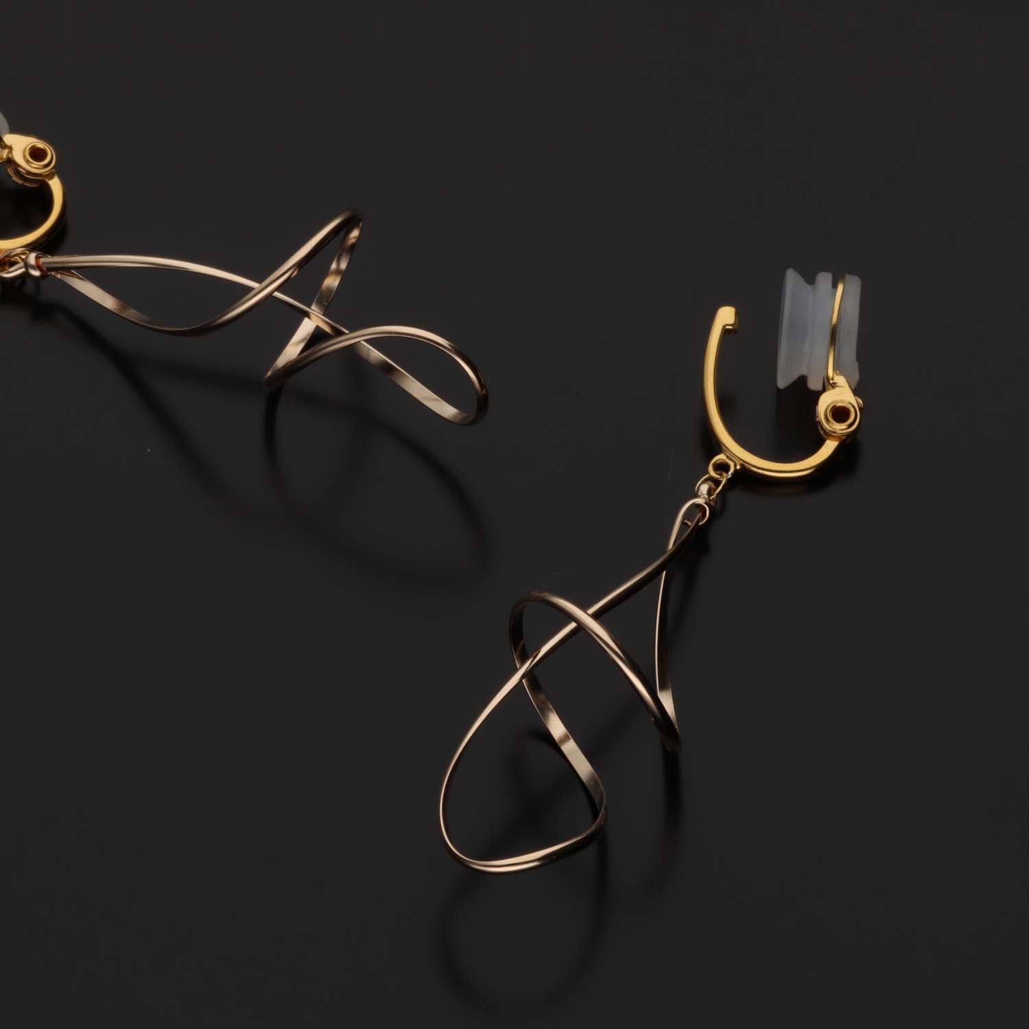 K14GF/SV 葉音のひと息 イヤリング|GFE4169GD