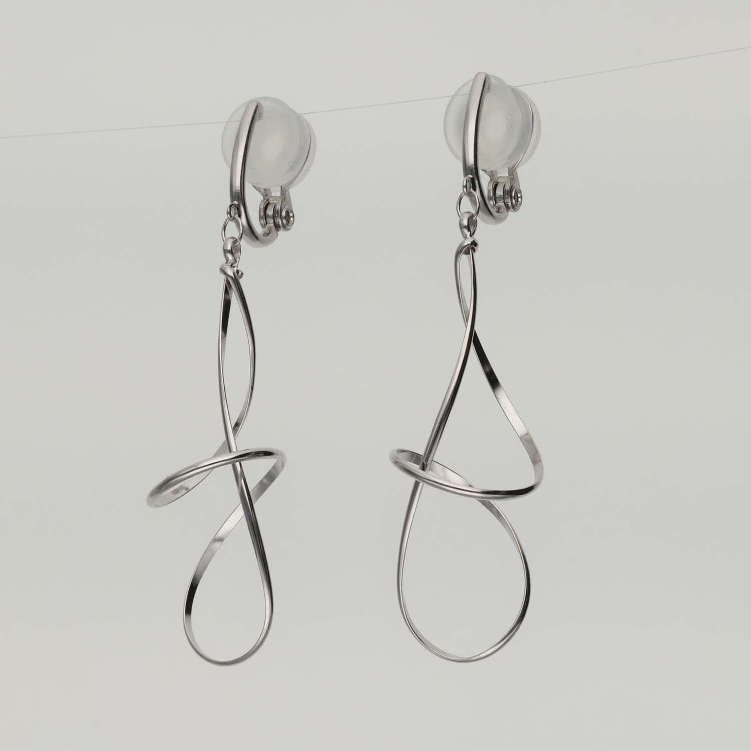 K14GF/SV 葉音のひと息 イヤリング|GFE4169WH