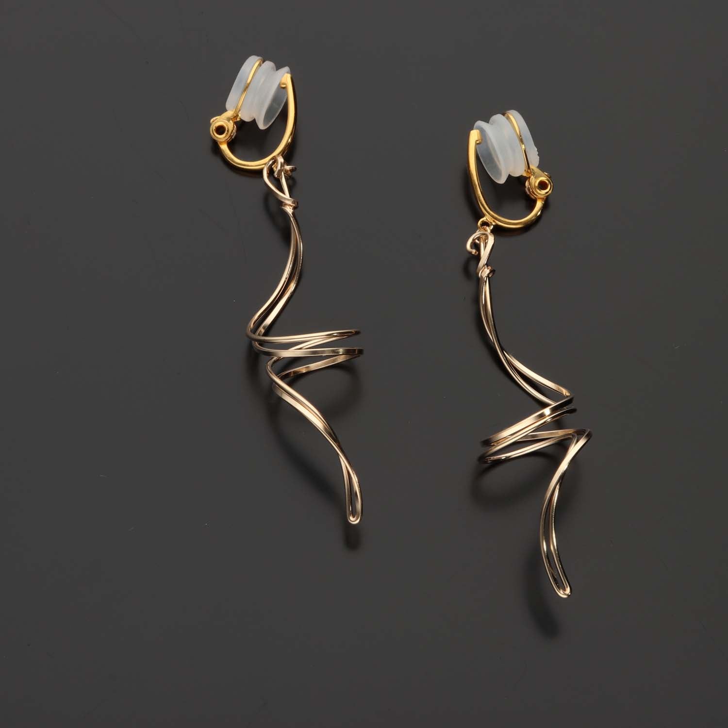 K14GF/SV 巡りのかたち イヤリング|GFE4173GD