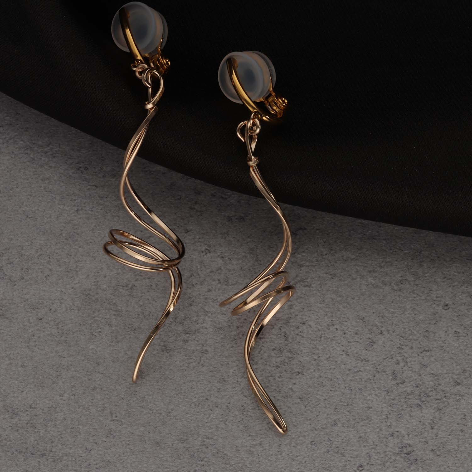 K14GF/SV 巡りのかたち イヤリング|GFE4173GD