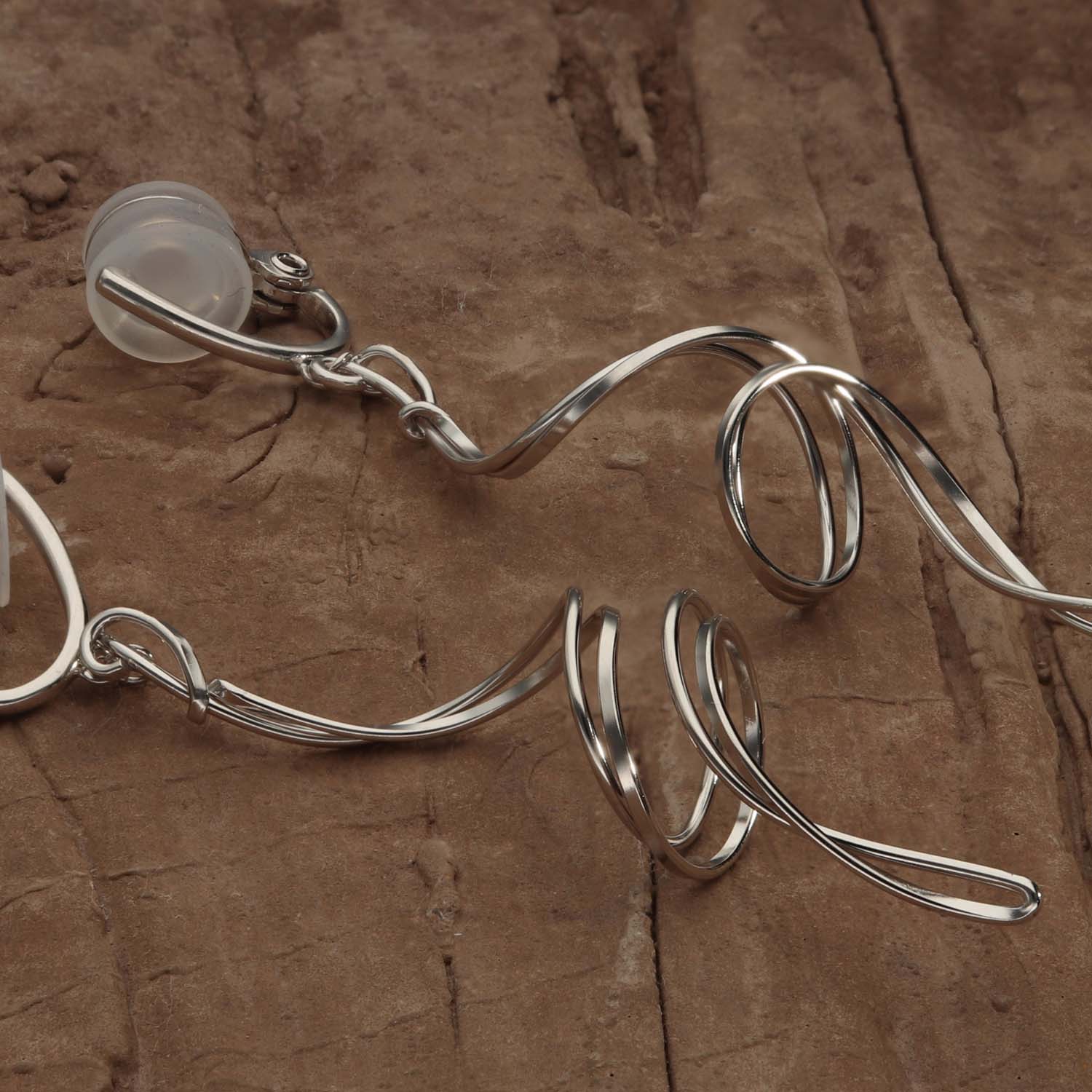 K14GF/SV 巡りのかたち イヤリング|GFE4173WH