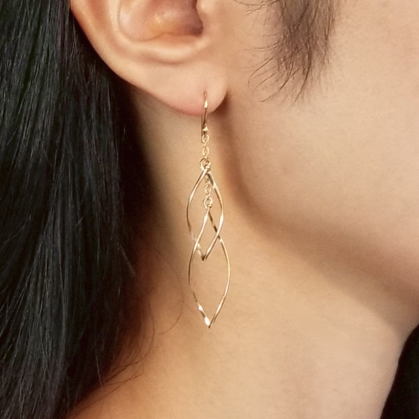 K14GF ダブルマーキス ピアス|GFP1249・1249WH