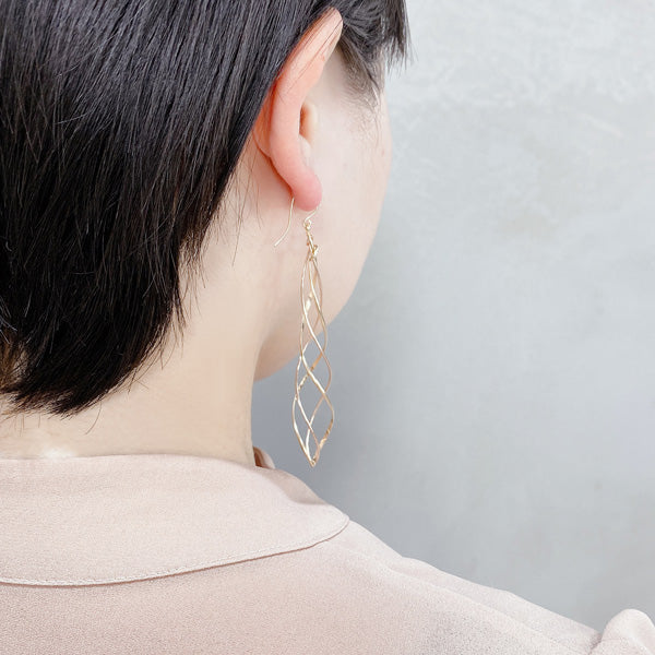 K14GF 緩やかに織り成す ピアス|GFP1303PY