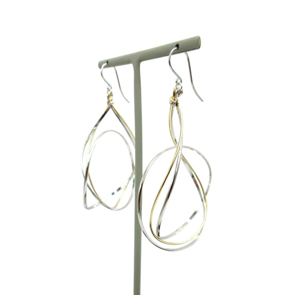 K14GF 美しい弧を描く ピアス|GFP1307WY