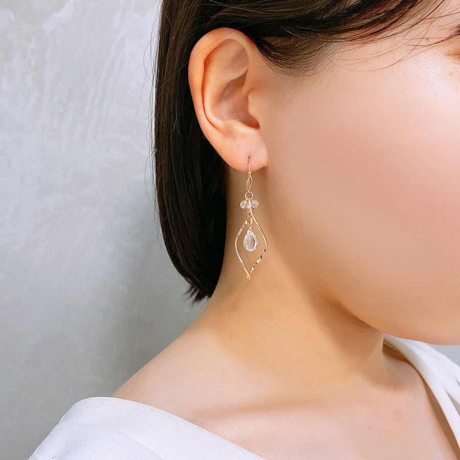 K14GF 煌めく光の躍動 ピアス|GFP1318