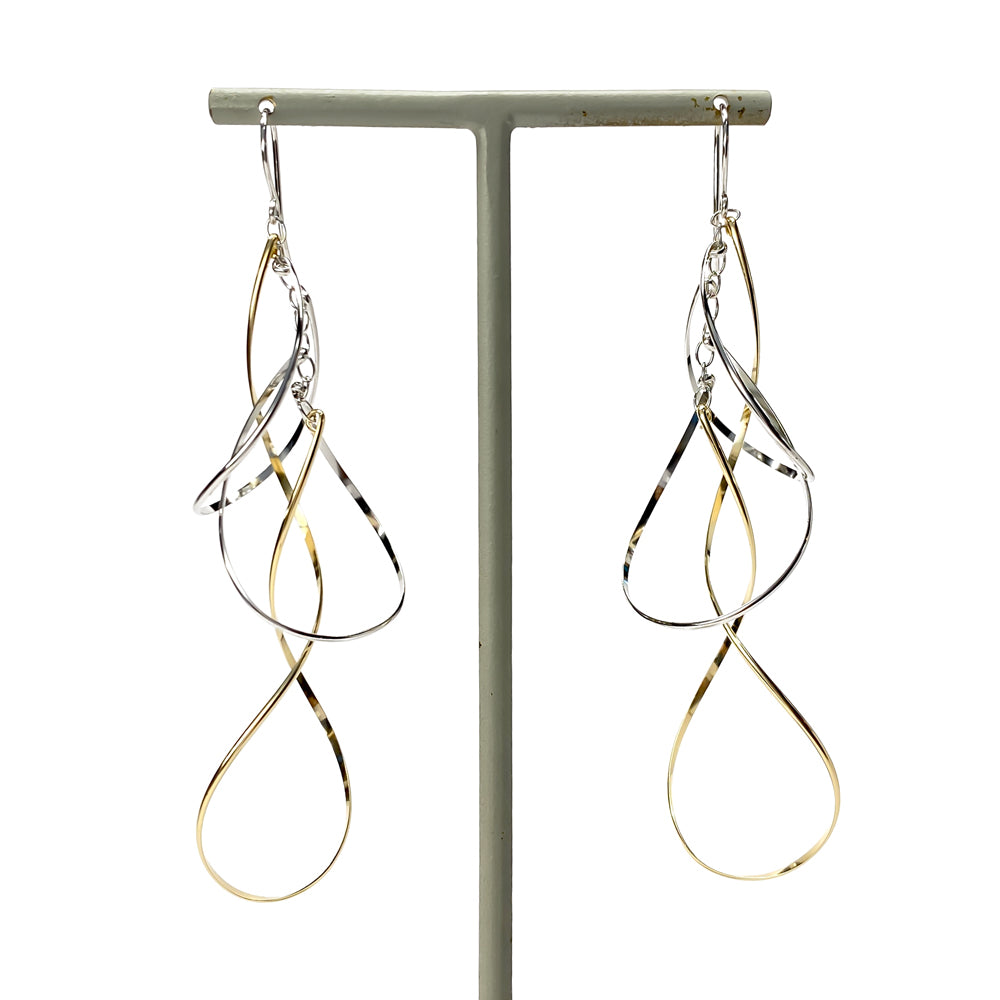 K14GF 柔らかに舞う ピアス|GFP1329YW