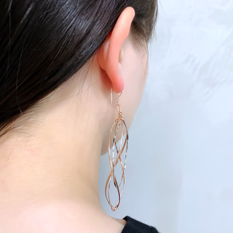 K14GF 白銀に舞う華びら ピアス|GFP1334PW