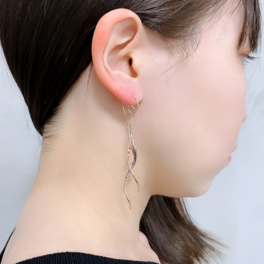 K14GF 舞い躍る軌跡 ピアス|GFP1336PW