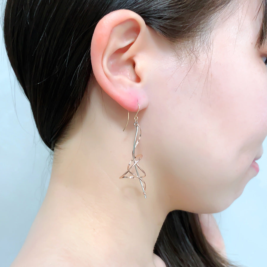 K14GF 優美なる所作 ピアス|GFP1339PW