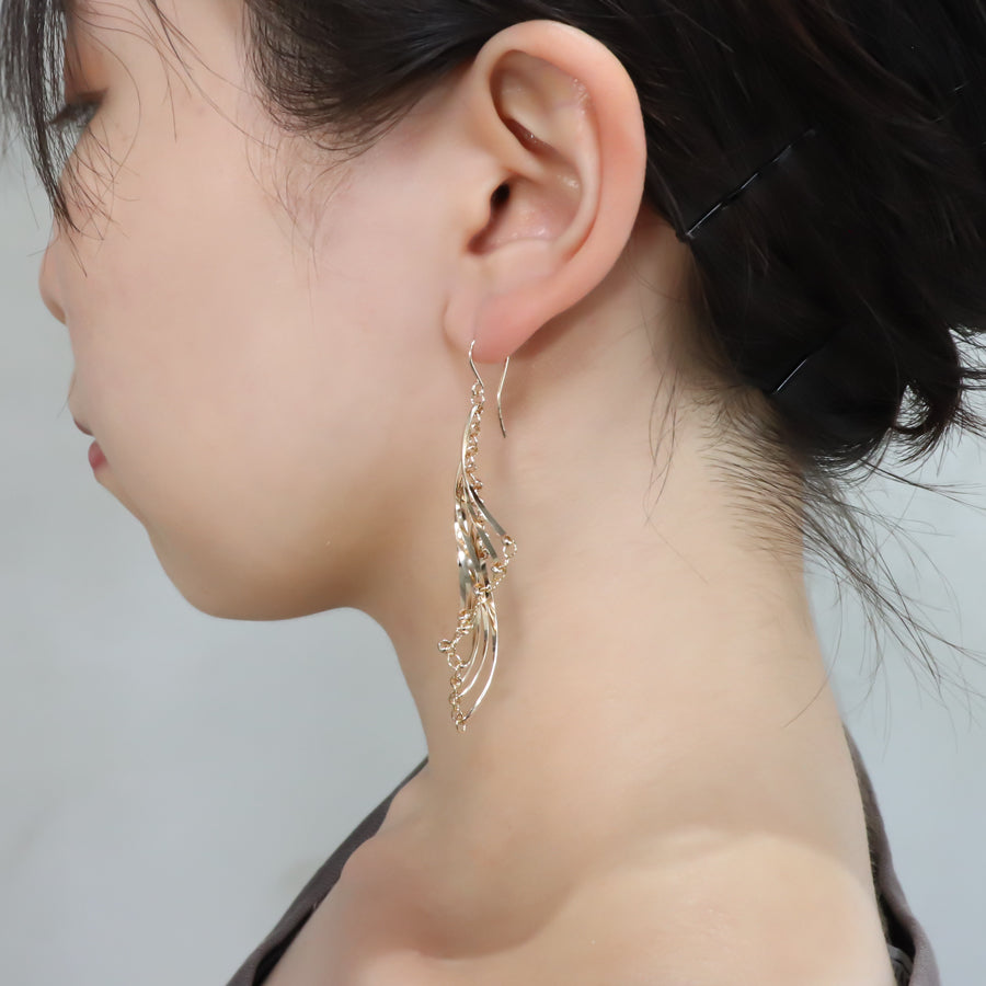 K14GF 振り仰ぐ美徳 ピアス|GFP1344