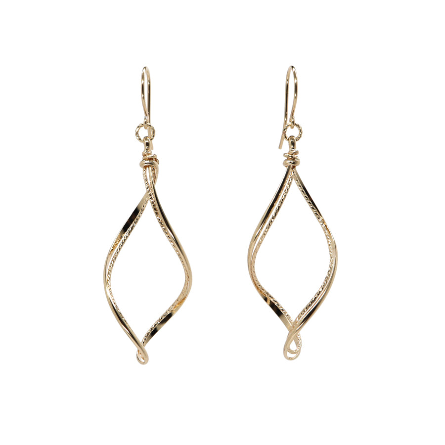 K14GF たくましさと気高さ ピアス|GFP1345