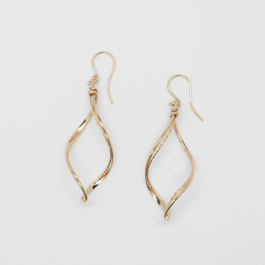 K14GF たくましさと気高さ ピアス|GFP1345