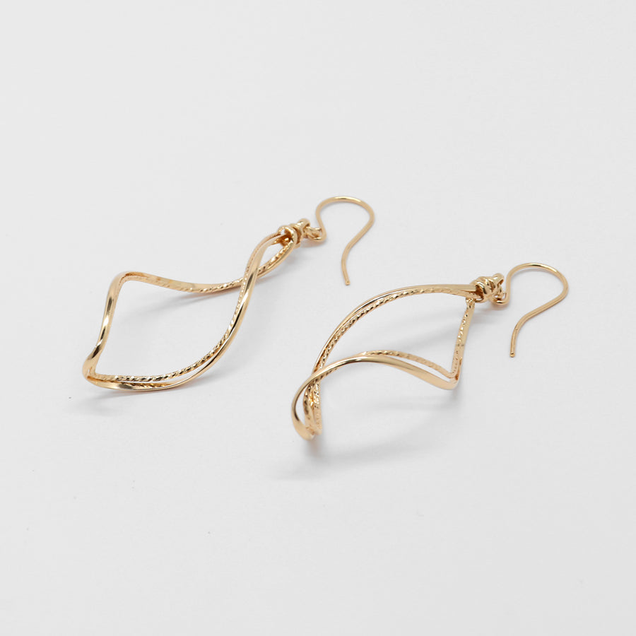 K14GF たくましさと気高さ ピアス|GFP1345