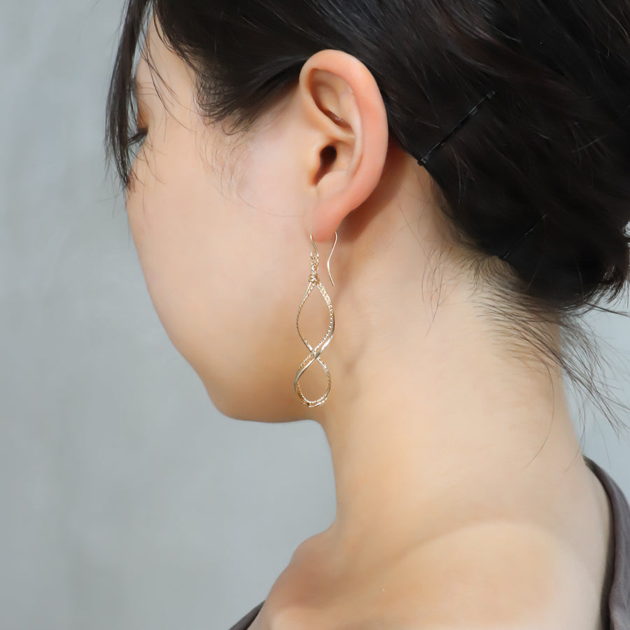 K14GF たくましさと気高さ ピアス|GFP1345