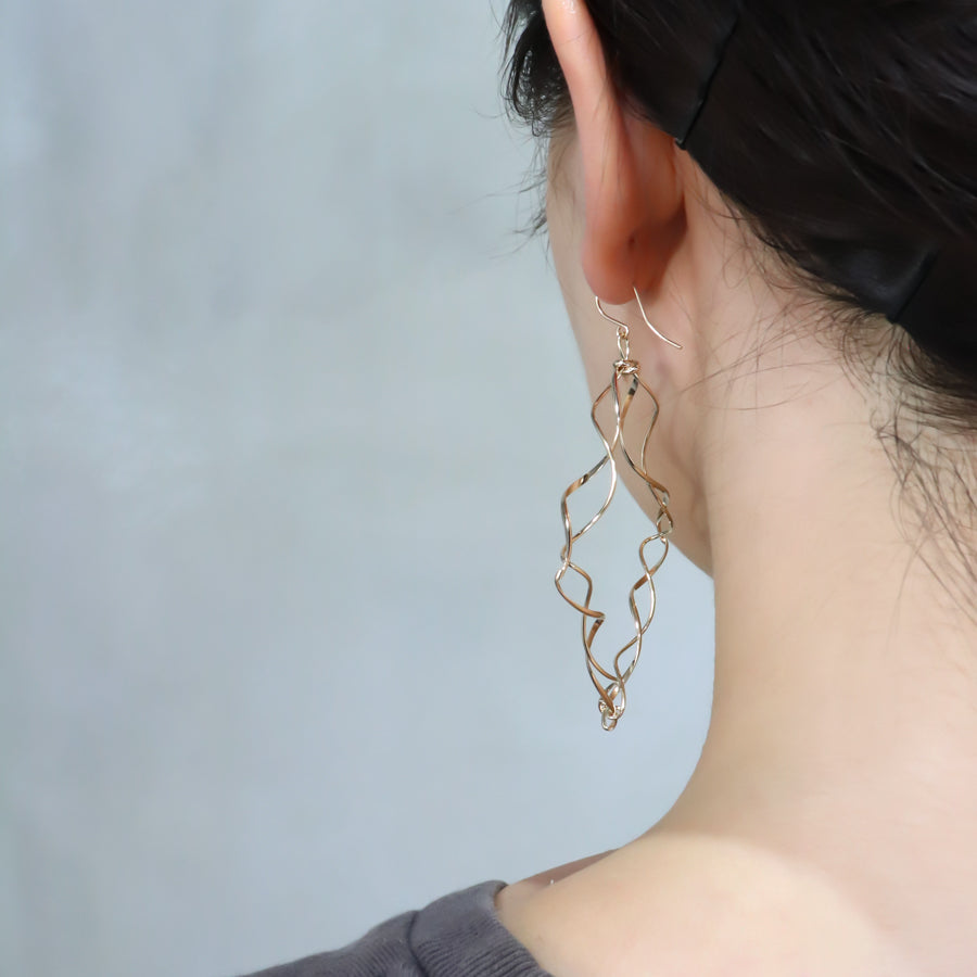 K14GF 肖像のフレーム ピアス|GFP1352