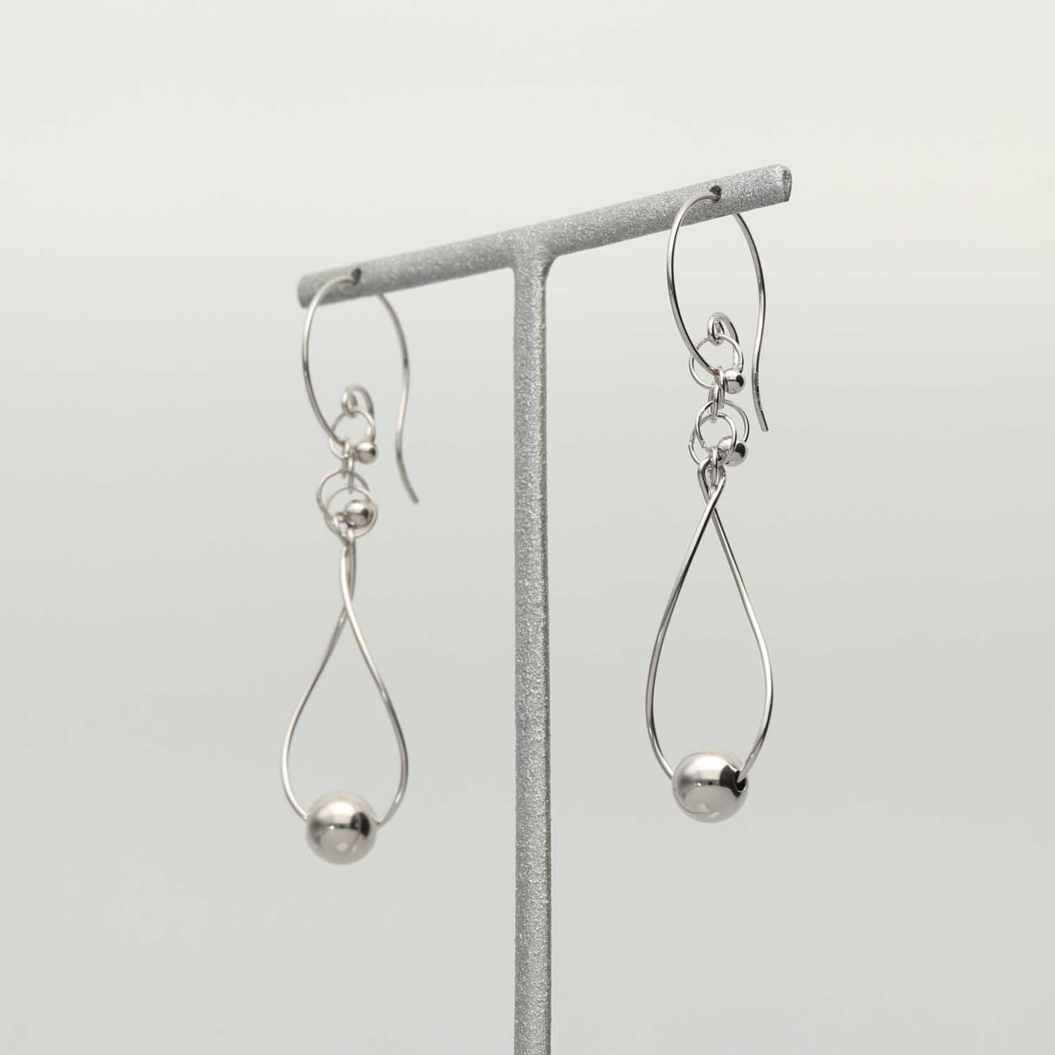 K14GF 未来を映す ピアス|GFP1356WH