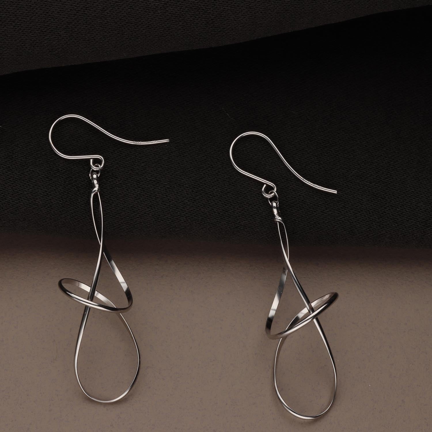 K14GF 葉音のひと息 ピアス|GFP1358WH