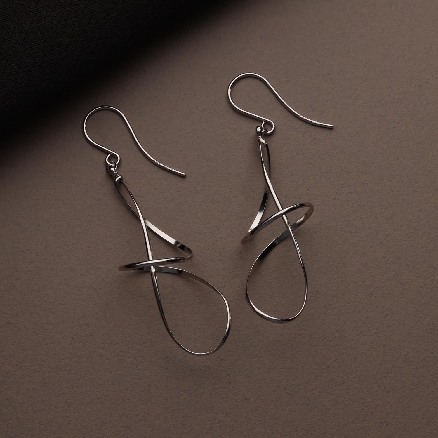 K14GF 葉音のひと息 ピアス|GFP1358WH