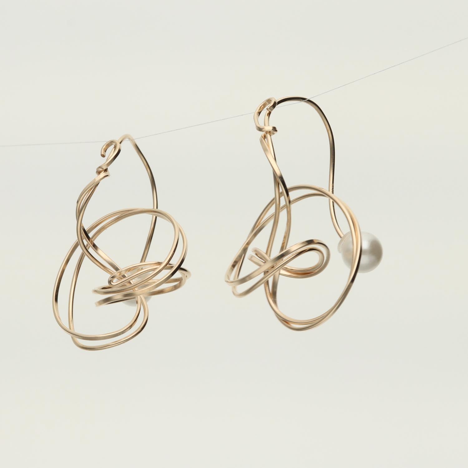 K14GF 輪のゆらぎ ピアス|GFP1362GD