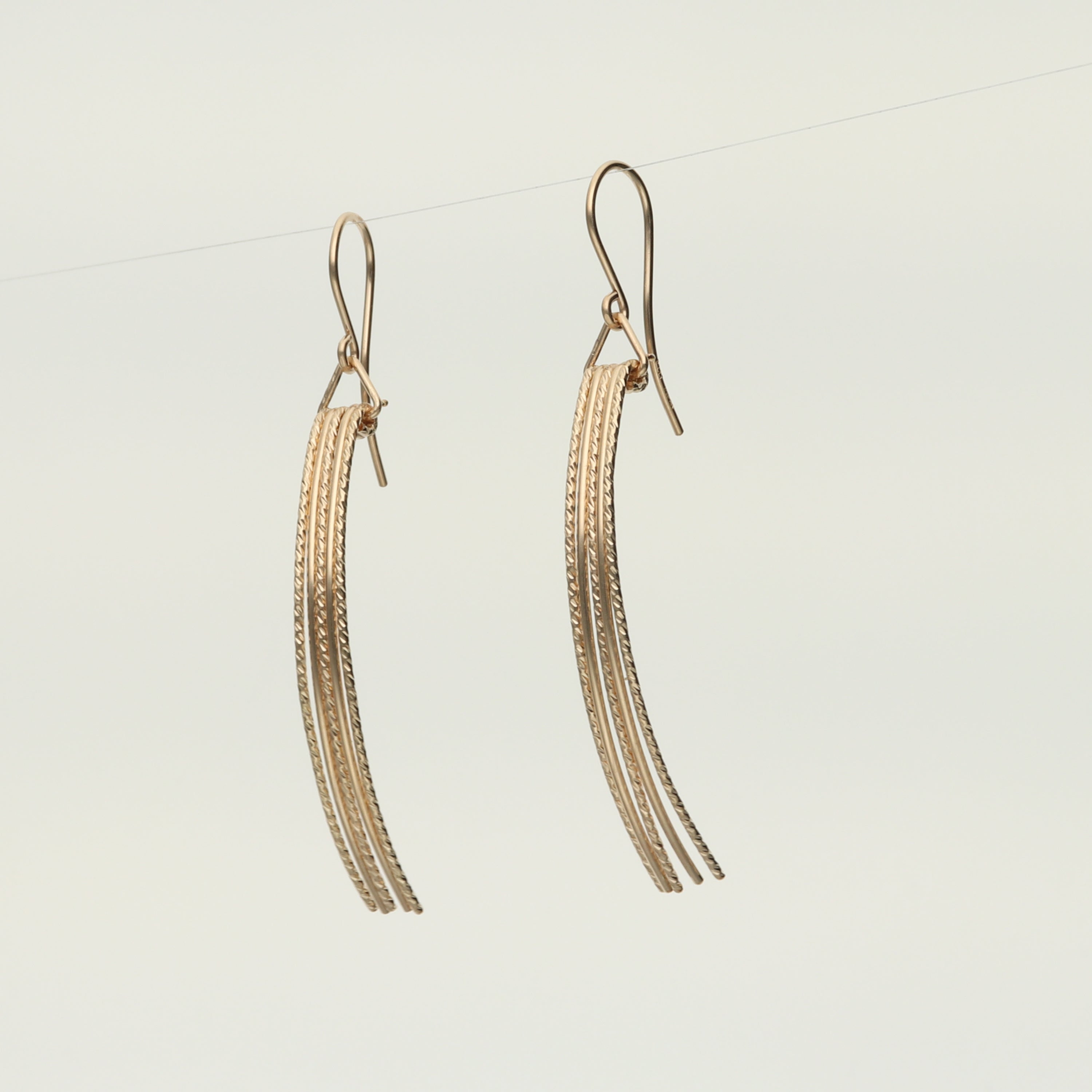 K14GF 微光華のしらべ ピアス|GFP1367GD