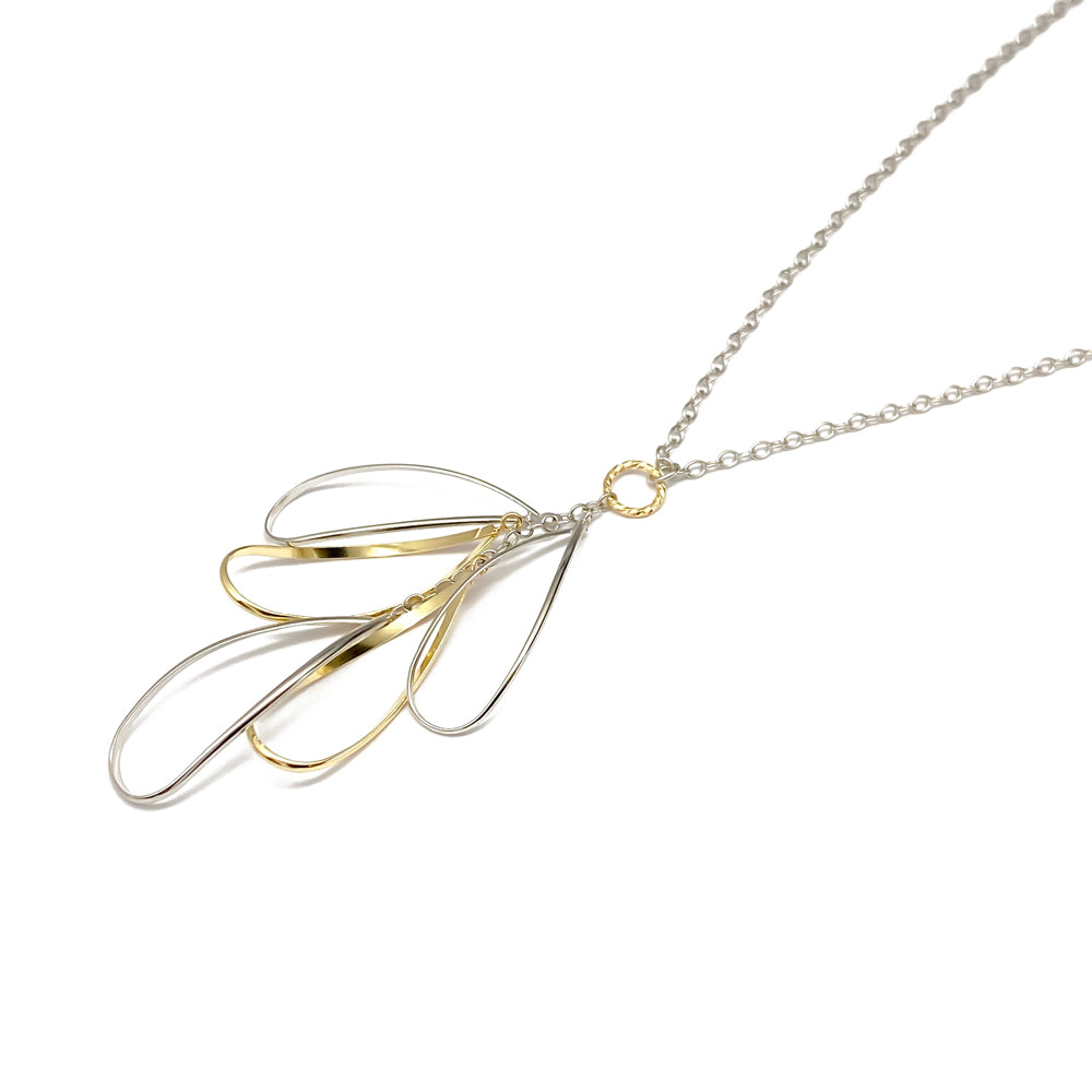 K14GF 軽やかに羽ばたく ネックレス|GFP8107YW