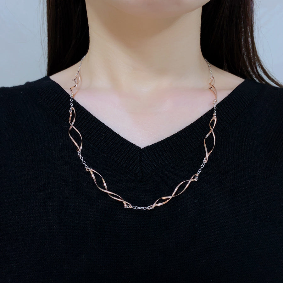 K14GF 舞い躍る軌跡 ネックレス|GFP8112PW