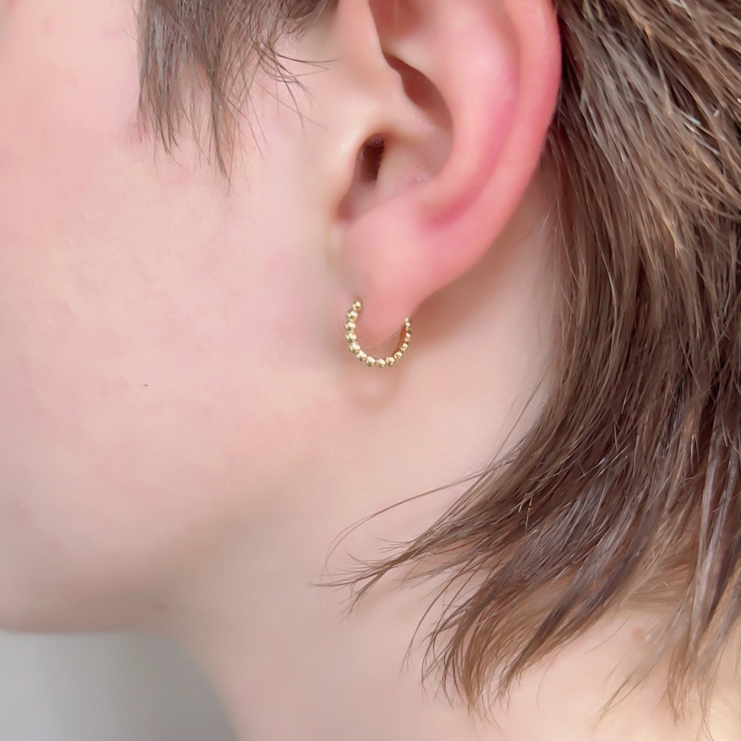 K18 中折れ式 ぷくぷくフープ ピアス|GHJ0083