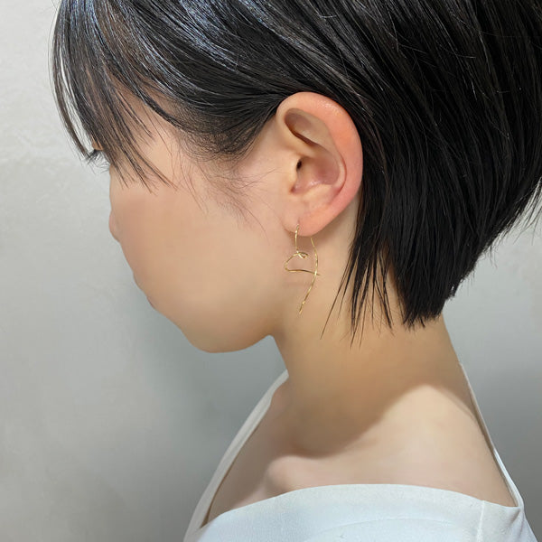 K18 ハートアメリカン ピアス|GMJ1029