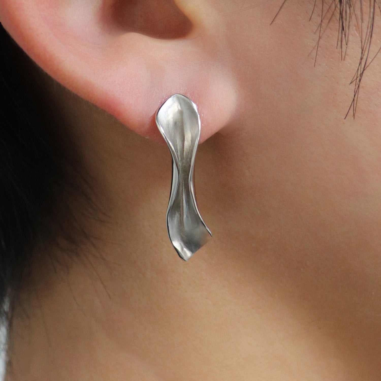 SV925 柔らかな光景 ピアス|GSV1032WH