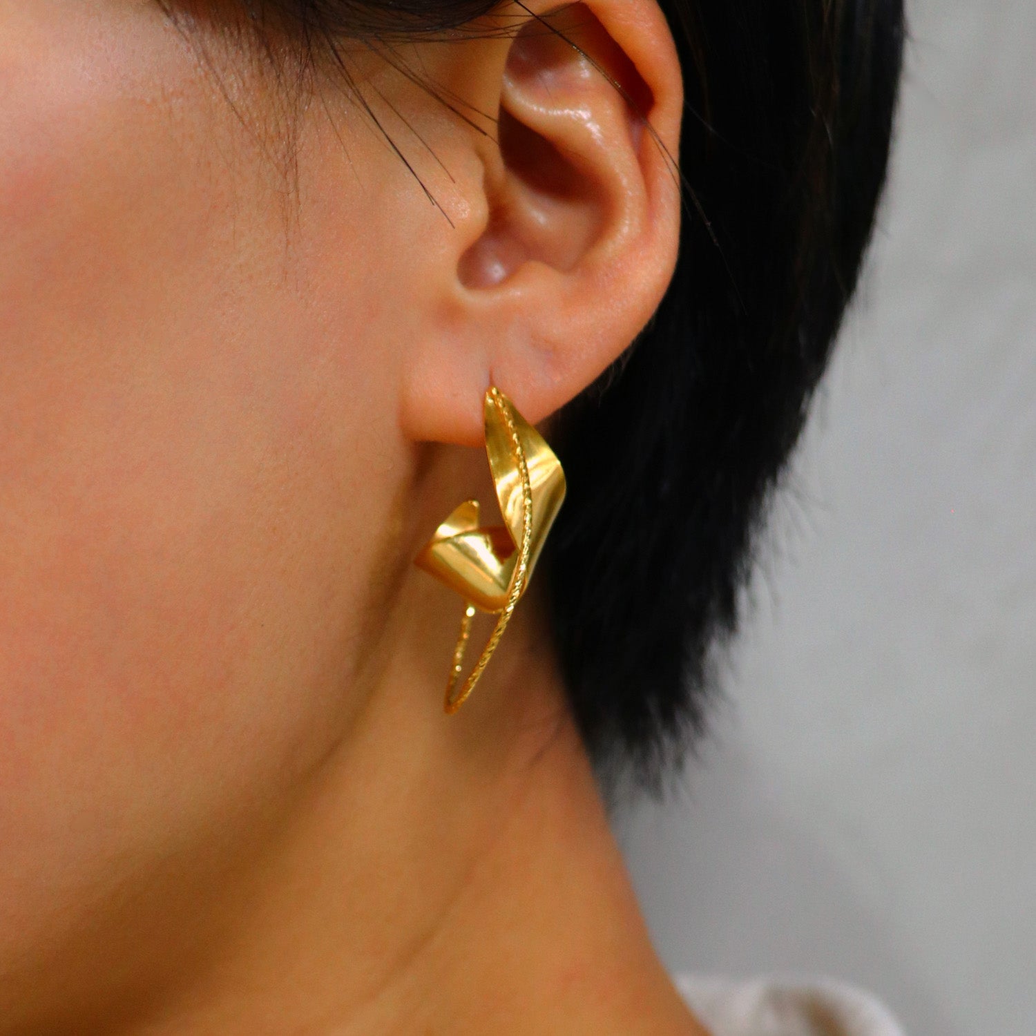 SV925 風に舞う瞬間 ピアス|GSV1033GD