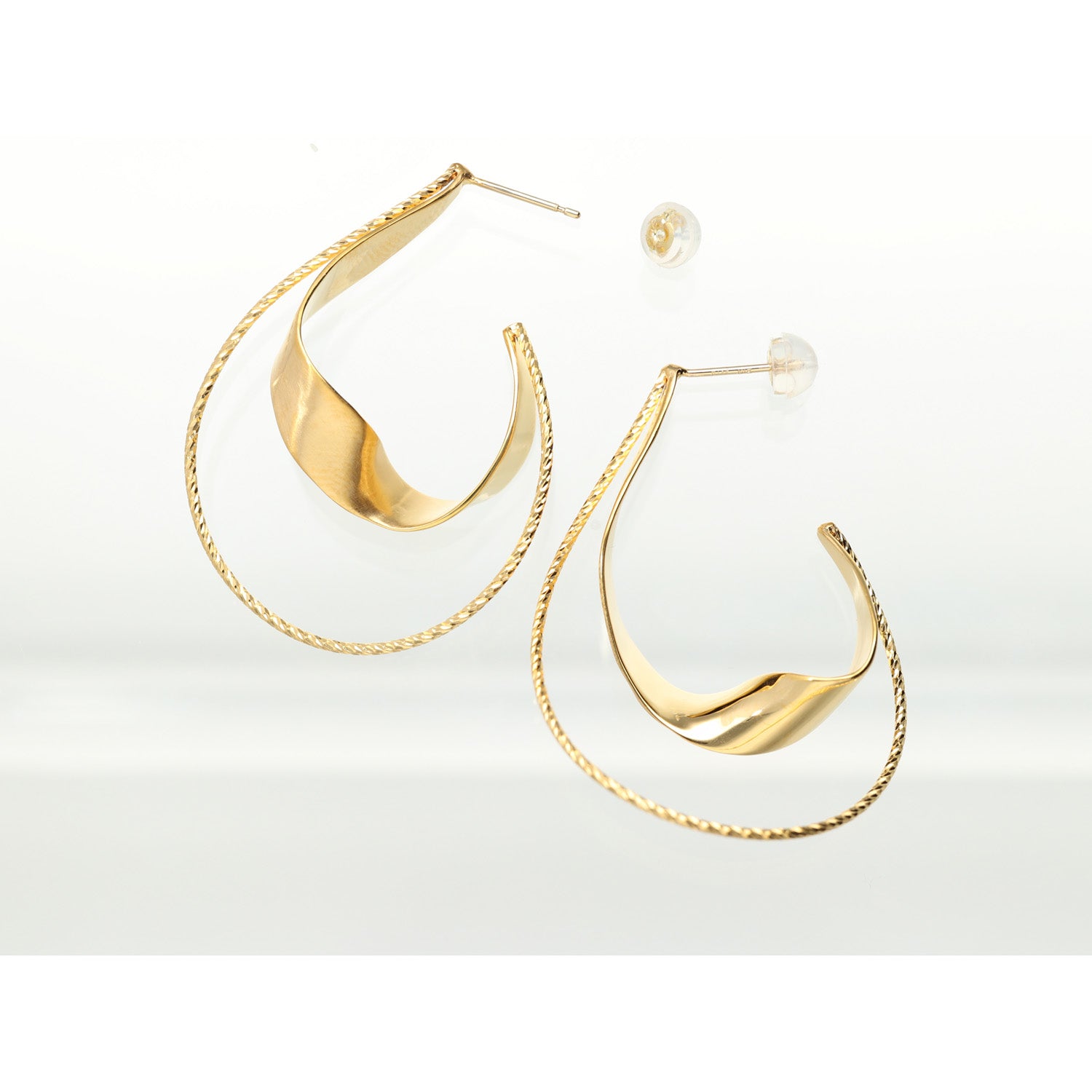 SV925 風に舞う瞬間 ピアス|GSV1034GD