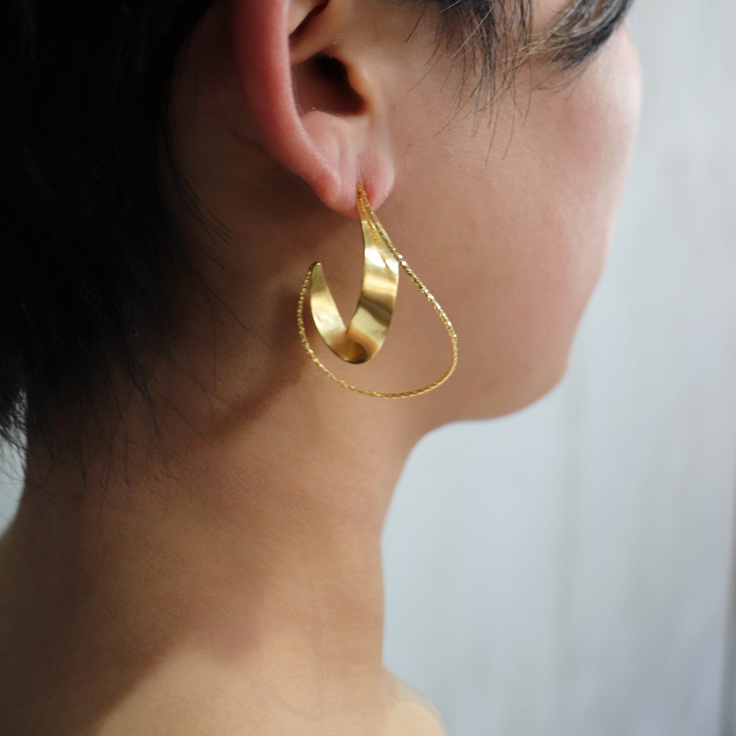 SV925 風に舞う瞬間 ピアス|GSV1034GD