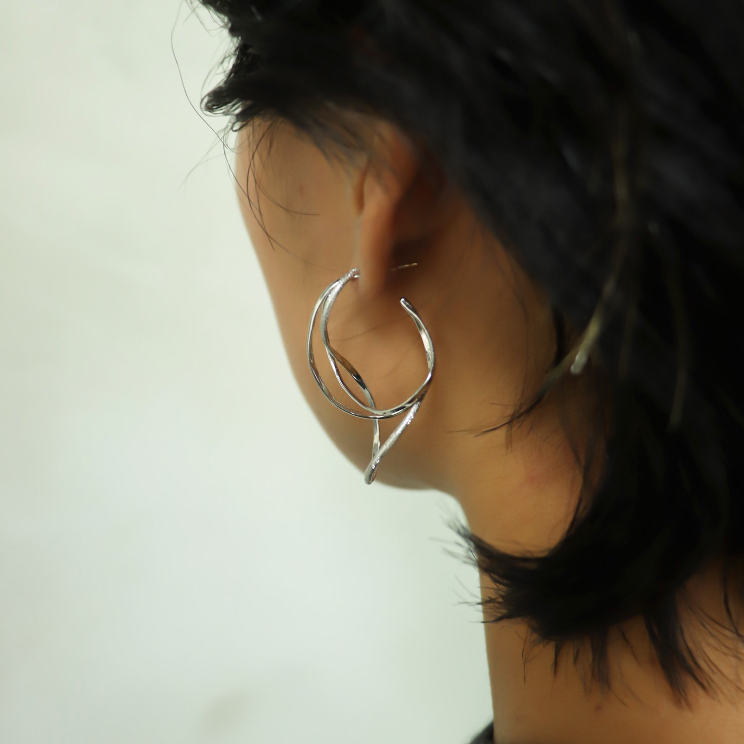 SV925 無限の環 ピアス|GSV1037WH